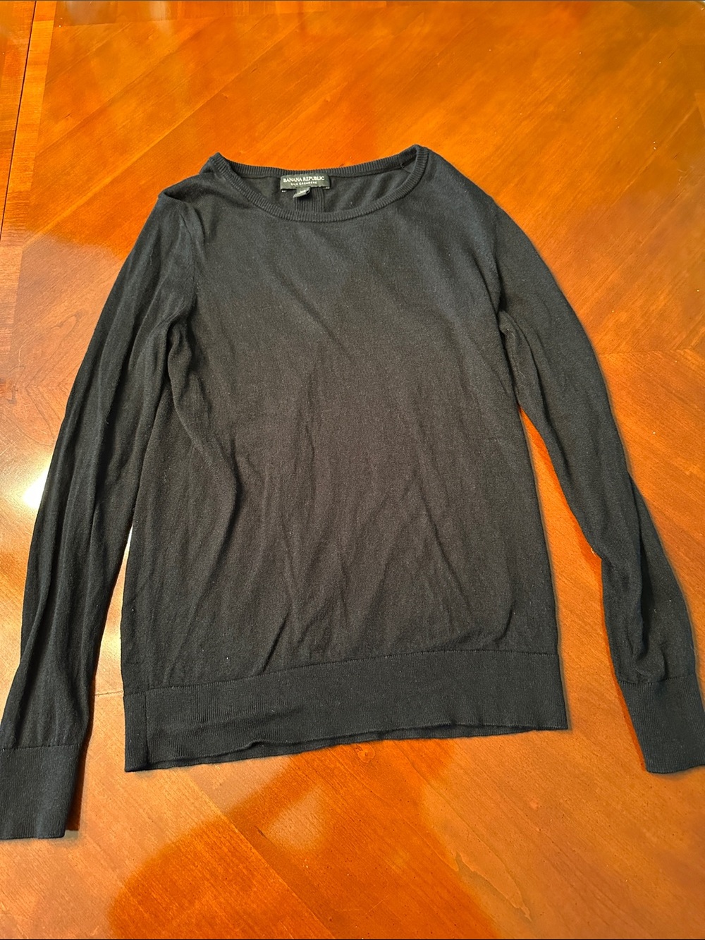 Banana Republic Silk-Cashmere Crewneck Sweater in Black